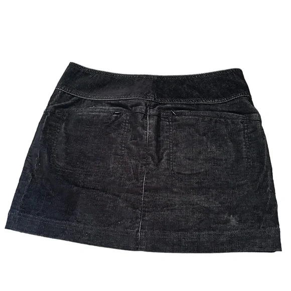 Athleta Vintage Ridge Corduroy Mini Skirt| Black| Women’s Size 8P - Picture 2 of 3